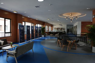 南岳创客空间盛大启航，首批52家创新企业与创客团队入驻